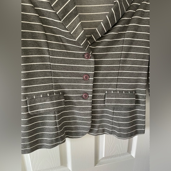 Soho Apparel Ltd. Grey & White Striped Blazer - Picture 2 of 5